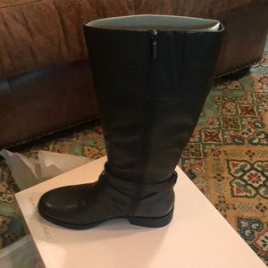 Bandolino Boots. Brand new with box.